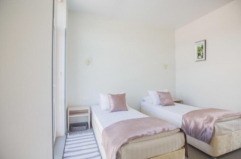 Heliopark Gora Bagrata Hotell Sukhumi Eksteriør bilde