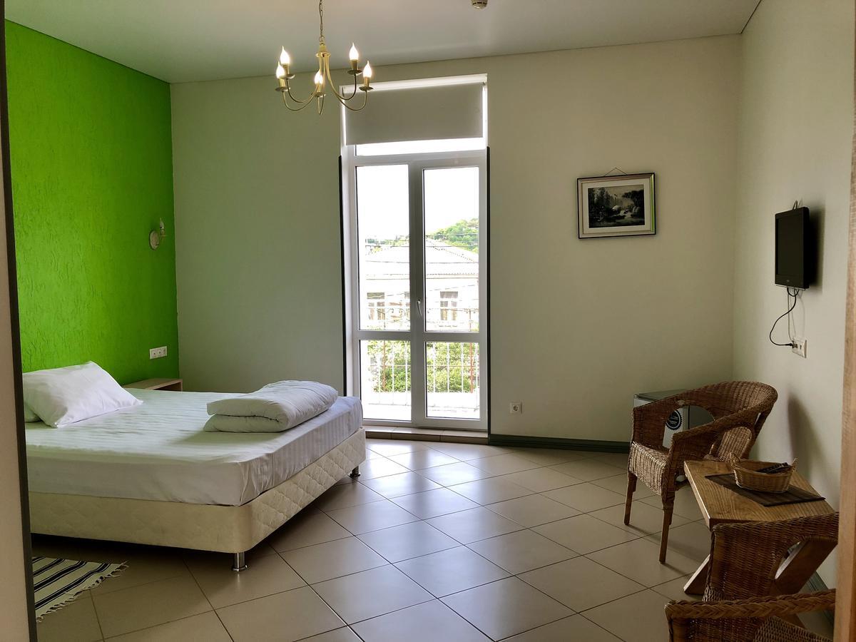 Heliopark Gora Bagrata Hotell Sukhumi Eksteriør bilde
